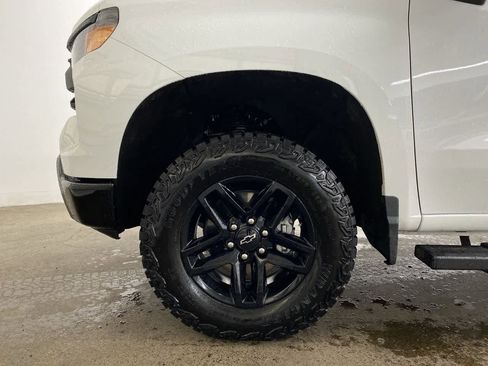 Used 2025 Chevrolet Silverado 1500 Custom Trail Boss image 11