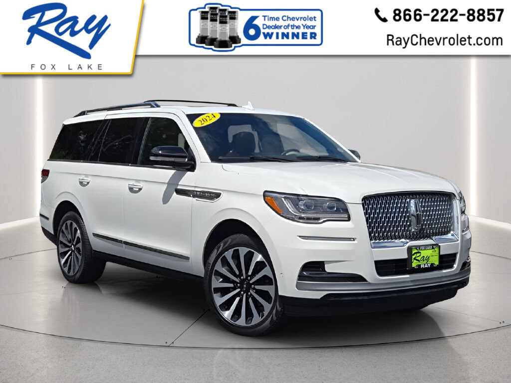 Used 2024 Lincoln Navigator Reserve AWD/4WD image 1