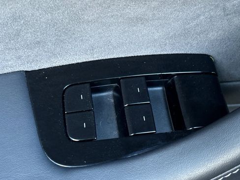 Used 2020 Tesla Model 3 Performance image 13