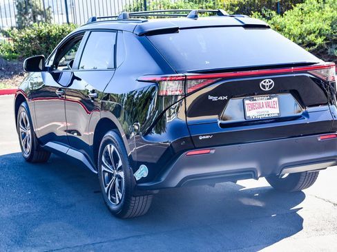Certified 2024 Toyota bZ4X XLE w/ Weather Package image 5