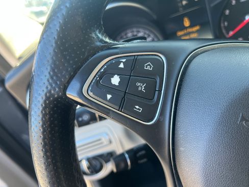 Used 2016 Mercedes-Benz C 300 Sedan image 19