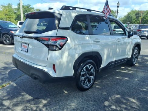 Certified 2026 Subaru Forester Premium AWD/4WD image 2