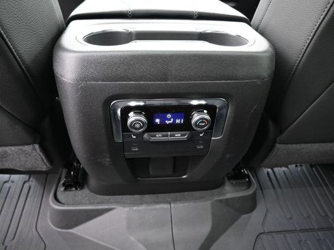 New 2026 GMC Yukon XL Denali image 22