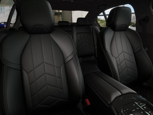 New 2025 BMW 530i w/ Premium Package image 11