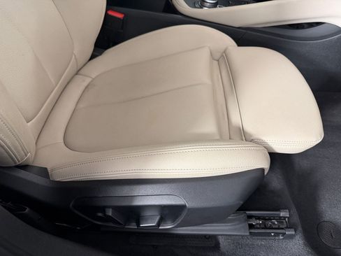 Used 2022 BMW X2 sDrive28i w/ Convenience Package FWD image 31