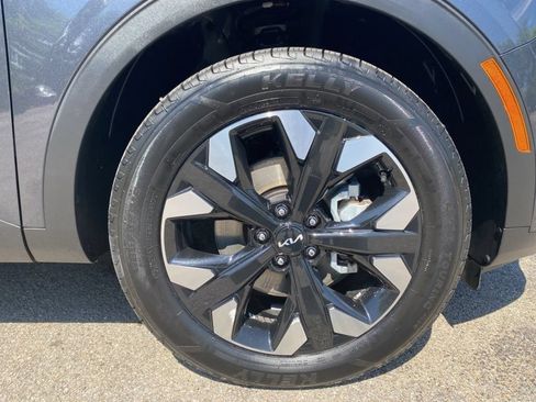 Certified 2024 Kia Sportage X-Line w/ X-Line Premium Package AWD/4WD image 9