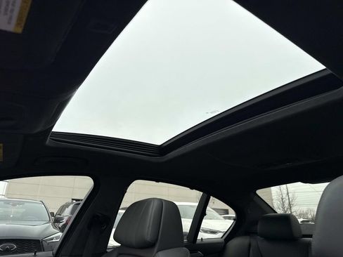 Used 2013 BMW M5 RWD image 31