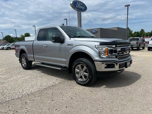 Used 2020 Ford F150 XLT w/ Equipment Group 302A Luxury AWD/4WD image 2