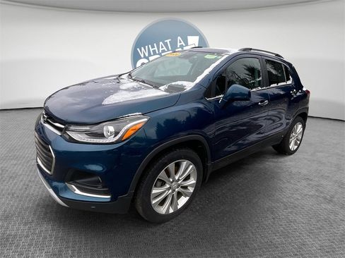 Used 2020 Chevrolet Trax Premier w/ LPO, Protection Package image 8