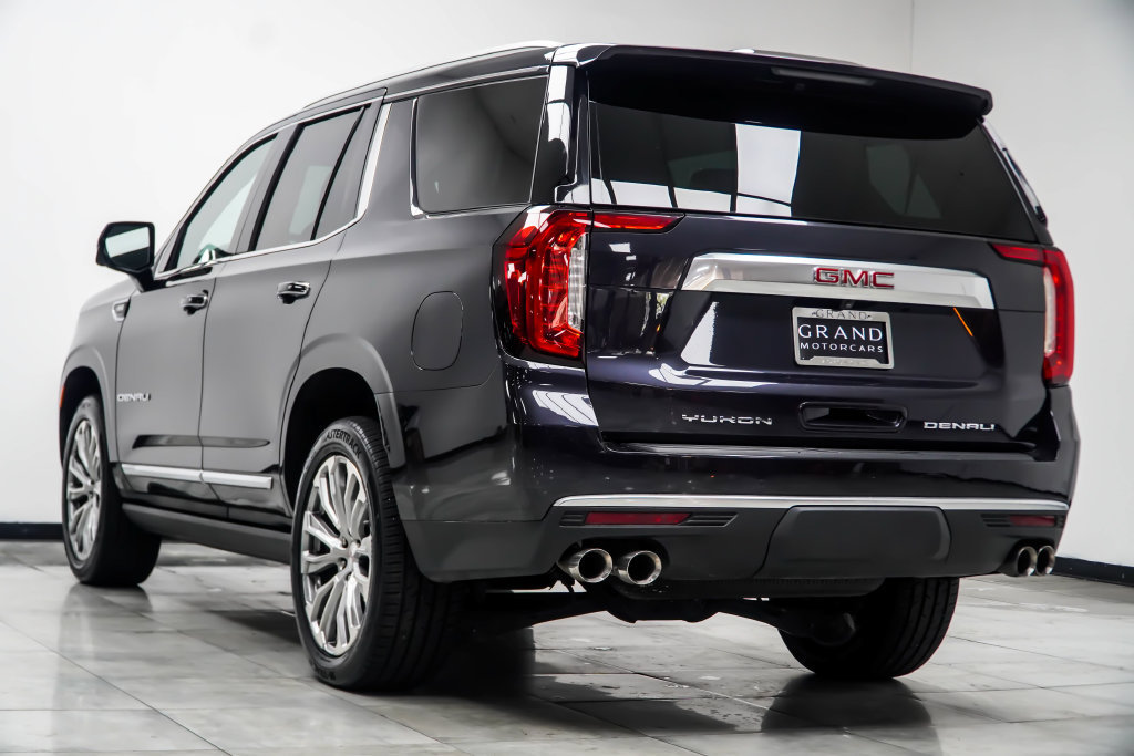 Used 2023 GMC Yukon Denali AWD/4WD image 14
