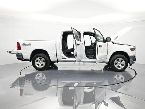 Used 2025 RAM 1500 Lone Star AWD/4WD image 46