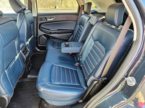 Certified 2023 Ford Edge SEL w/ Sport Appearance Package image 19