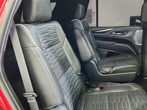 Used 2023 Cadillac Escalade V AWD/4WD image 34