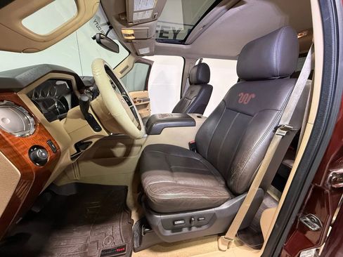 Used 2015 Ford F250 King Ranch w/ FX4 Off-Road Package image 15