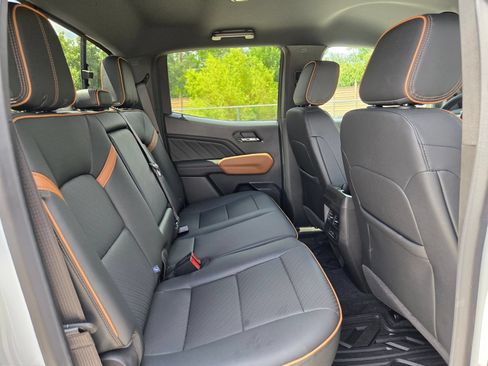 Used 2026 GMC Canyon AT4 w/ AT4 Premium Package AWD/4WD image 26