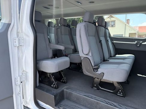 Used 2015 Ford Transit 350 XLT RWD image 13