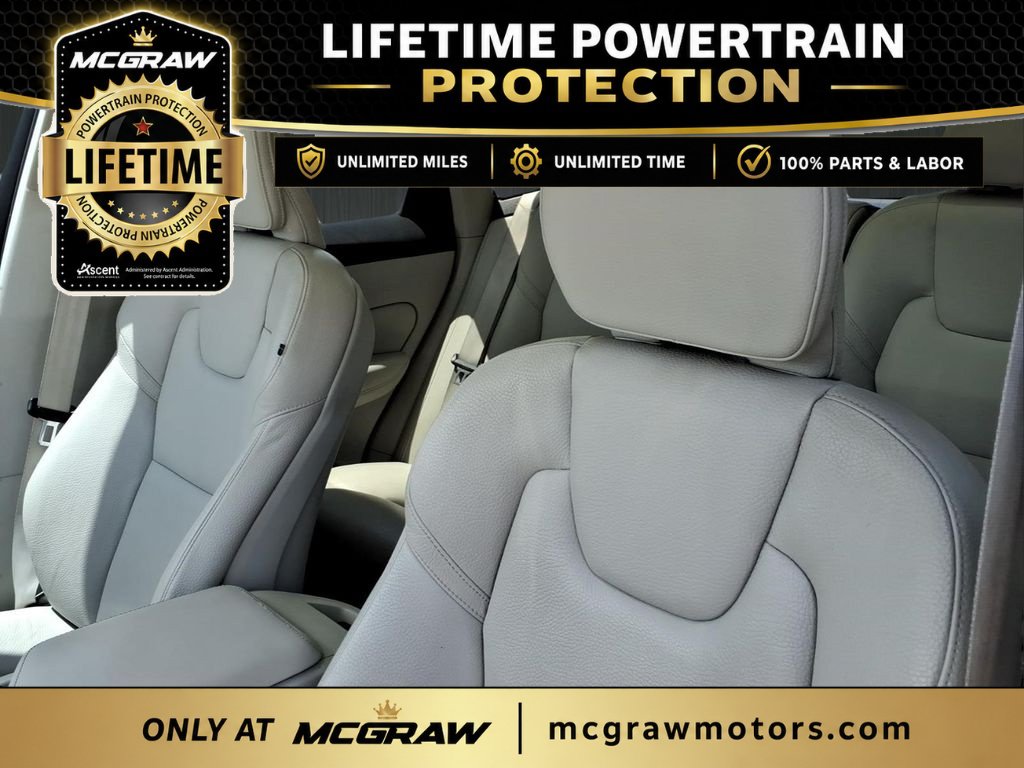 Used 2023 Volvo XC60 B5 Core FWD image 15