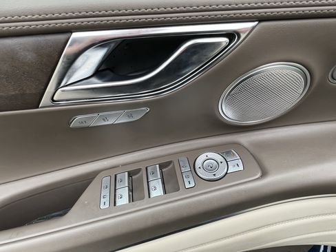 Used 2022 Genesis GV80 3.5T Advanced + AWD/4WD image 16