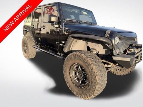 Used 2017 Jeep Wrangler Unlimited Sahara w/ Max Tow Package image 1