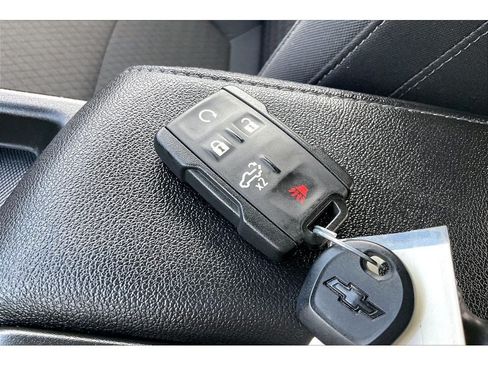 Used 2022 Chevrolet Silverado 1500 Custom Trail Boss w/ Safety Confidence Package AWD/4WD image 14