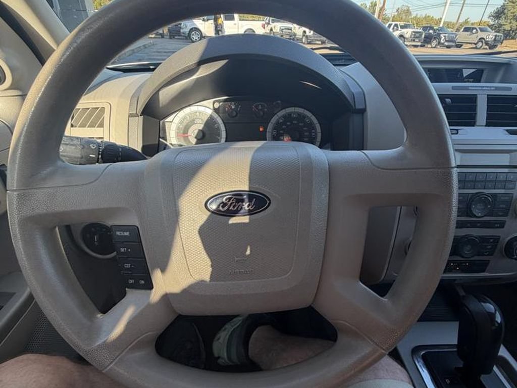 Used 2008 Ford Escape XLT FWD image 9
