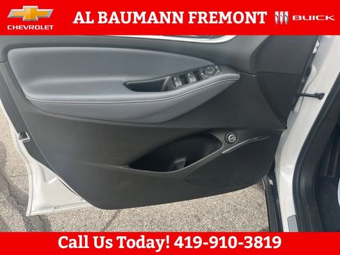 Used 2024 Buick Enclave Essence w/ Sport Touring Edition FWD image 10