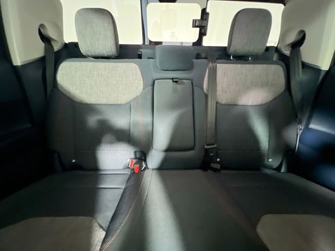 Used 2023 Ford Maverick XLT FWD image 32