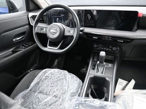 New 2026 Nissan Kicks SV w/ SV Premium Package image 10