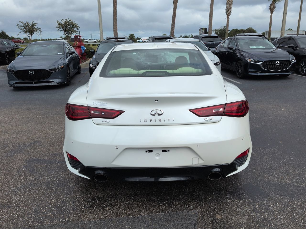 Used 2020 INFINITI Q60 3.0t Luxe w/ Essential Package AWD/4WD image 5