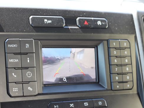 Used 2018 Ford F150 XL w/ Equipment Group 101A Mid AWD/4WD image 13