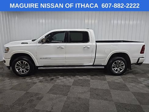 Used 2022 RAM 1500 Limited w/ Body-Colour Bumper Group AWD/4WD image 5