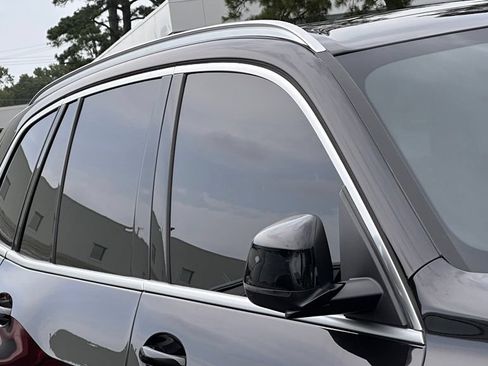 Used 2025 BMW X5 sDrive40i w/ Climate Comfort Package RWD image 3