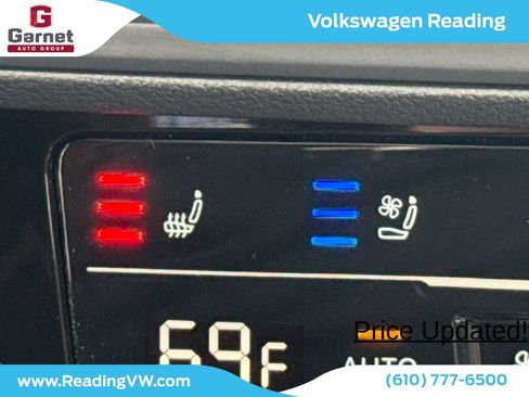 Used 2026 Volkswagen Jetta GLI Autobahn FWD image 34