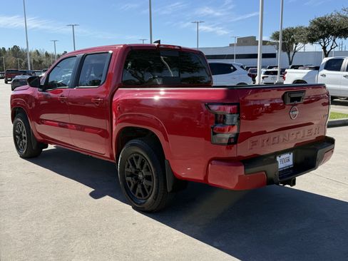 Used 2023 Nissan Frontier SV w/ SV Convenience Package image 7