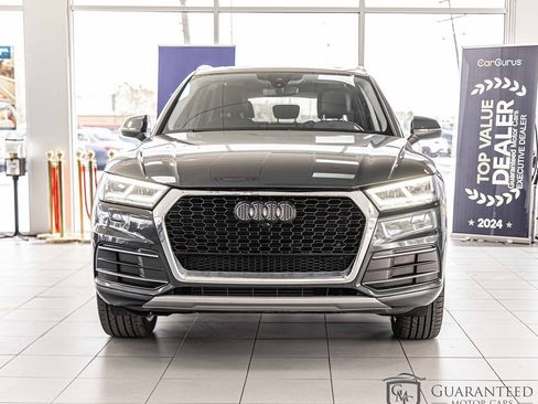 Used 2018 Audi Q5 2.0T Premium Plus w/ Premium Plus Package AWD/4WD image 2