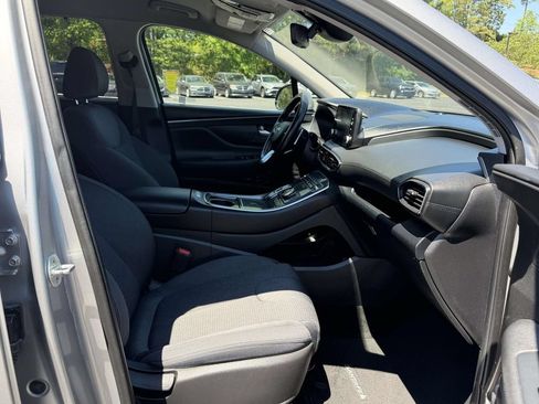 Used 2022 Hyundai Santa Fe SEL w/ Convenience Package FWD image 12
