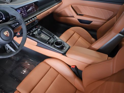 New 2026 Porsche 911 GTS image 17
