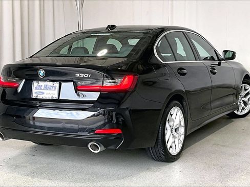 Used 2025 BMW 330i Sedan RWD image 13