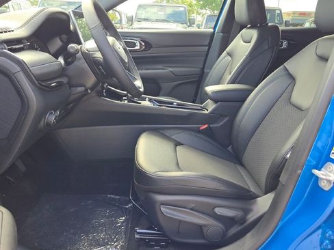 New 2026 Jeep Compass Latitude image 22