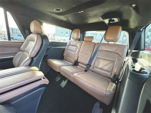 Used 2025 Lincoln Navigator L Black Label image 26