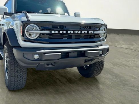 New 2026 Ford Bronco Outer Banks AWD/4WD image 6