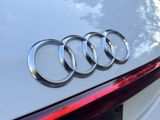 Used 2019 Audi e-tron Prestige w/ Prestige Package image 5