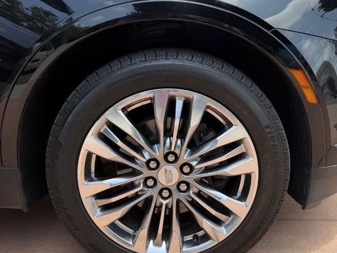 Used 2017 Cadillac XT5 Premium Luxury w/ Driver Assist Package FWD image 68