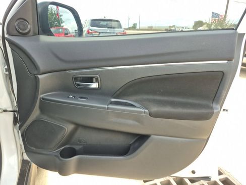 Used 2021 Mitsubishi Outlander Sport LE FWD image 53