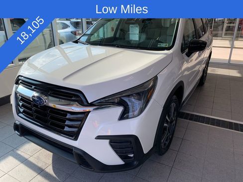 Certified 2025 Subaru Ascent Limited image 2