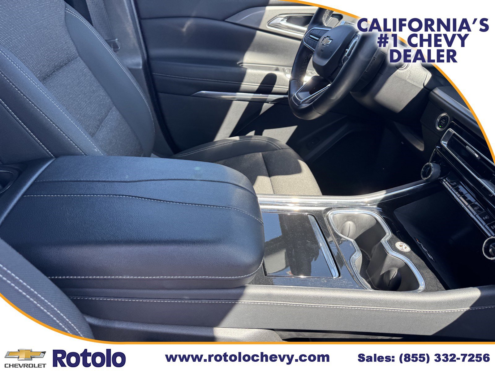 Used 2024 Chevrolet Traverse LT FWD image 8