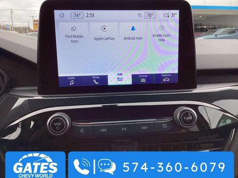 Used 2024 Ford Escape ST-Line image 3