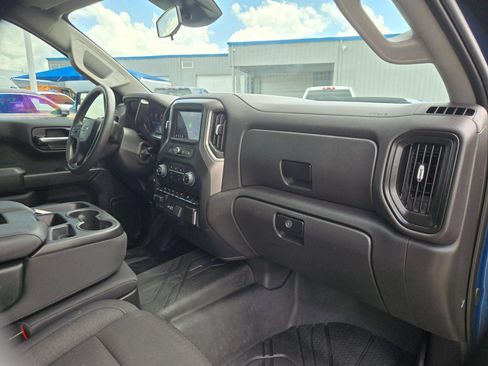 Certified 2024 Chevrolet Silverado 1500 Custom Trail Boss w/ LPO, Dark Essentials Package AWD/4WD image 23