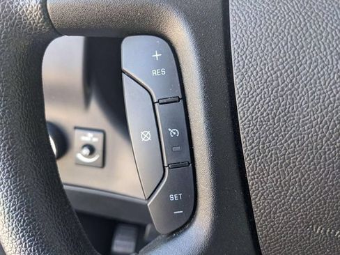 Used 2025 Chevrolet Express 3500 LT w/ LT Preferred Equipment Group RWD image 19