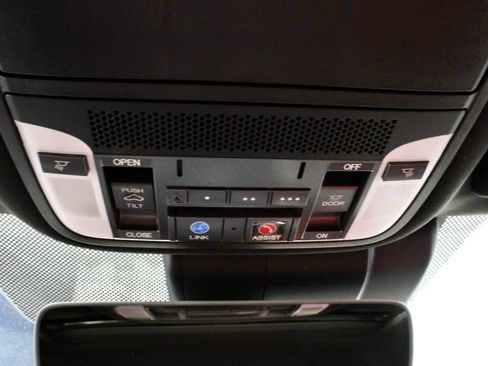 Used 2019 Acura TLX w/ Technology & A-SPEC Package FWD image 33